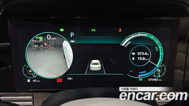 Hyundai Grandeur (New) Hybrid — Фото автомобиля 8