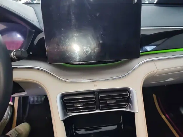 BYD Song PLUS — Фото автомобиля 12