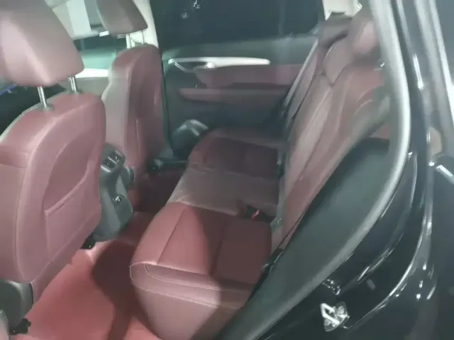 Buick Envision Plus — Фото автомобиля 16