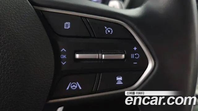 Hyundai Santafe — Фото автомобиля 15
