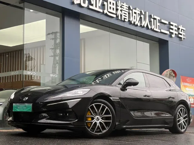 Фотография автомобиля — Denza Z9GT
