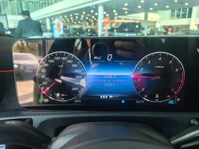 Mercedes-Benz CLA-Class — Фото автомобиля 11