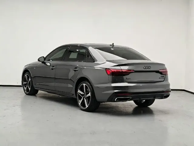 Audi A4L — Фото автомобиля 5