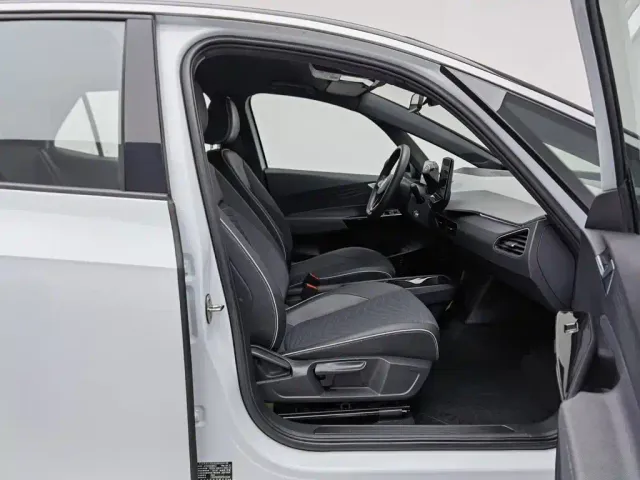 Volkswagen ID.3 — Фото автомобиля 23