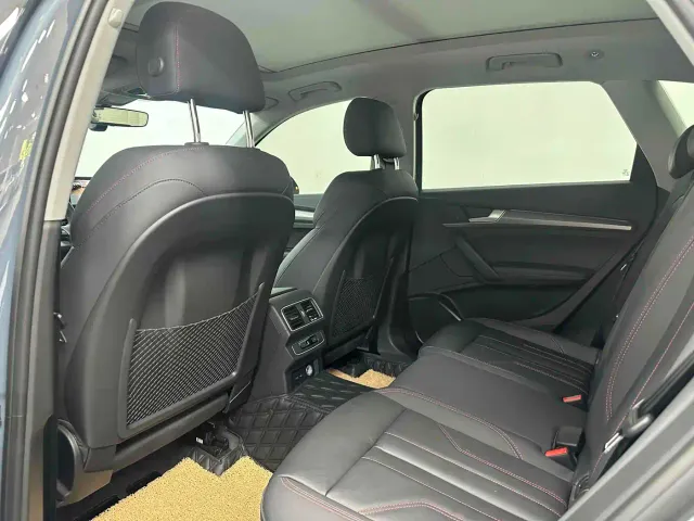 Audi Q5L — Фото автомобиля 17