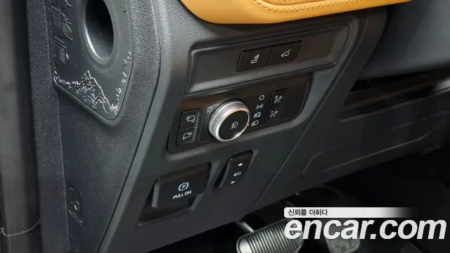 Ford Expedition — Фото автомобиля 27