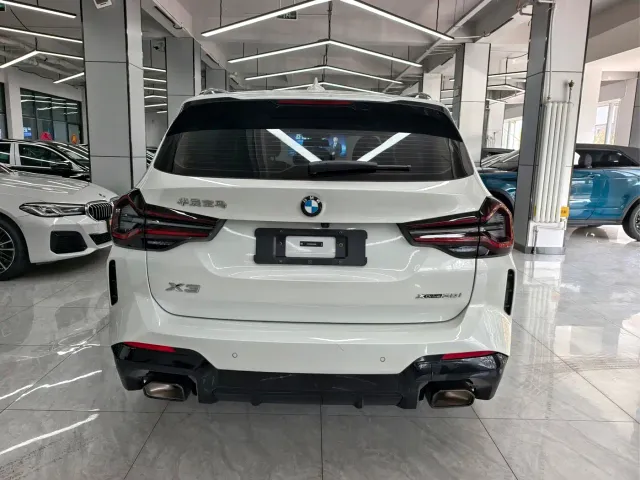 BMW X3 — Фото автомобиля 2