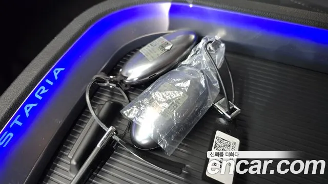 Hyundai Staria Staria 4WD Lounge 9 мест — Фото автомобиля 27