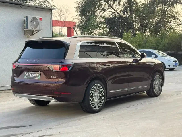 Aito M9 — Фото автомобиля 19