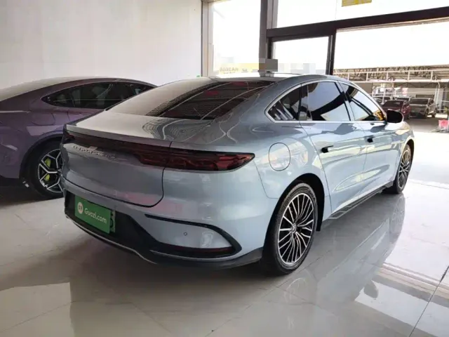 BYD Han — Фото автомобиля 6