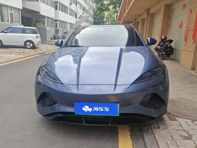BYD Seal — Фото автомобиля 2