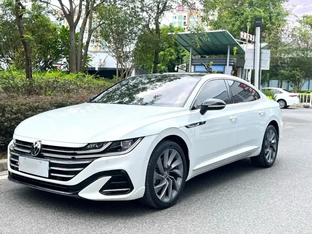 Фотография автомобиля — Volkswagen CC