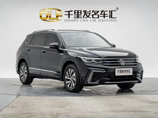 Volkswagen Tiguan L PHEV — Фото автомобиля 4