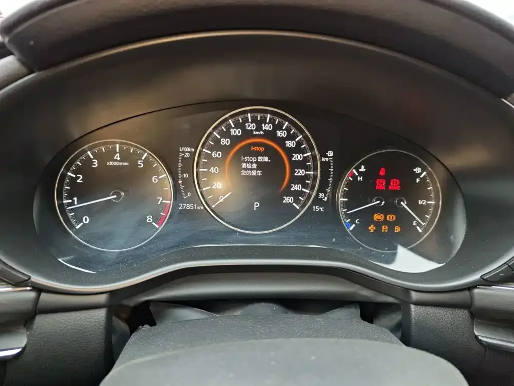 Mazda Mazda3 Axela 2021 2.0L Automatic Quality Elegance — Фото автомобиля 7