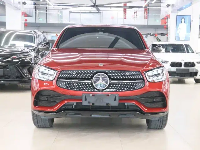 Mercedes-Benz GLC Coupe — Фото автомобиля 2