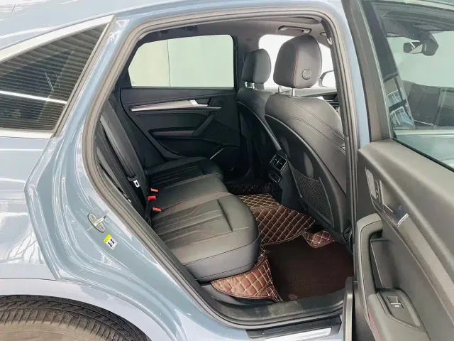 Audi Audi Q5L Sportback 2022 40 TFSI RS Kit Speed Edition — Фото автомобиля 13