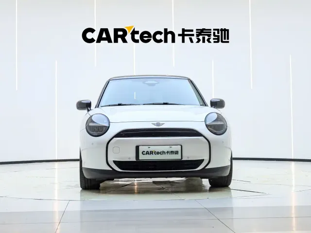 MINI Cooper — Фото автомобиля 7