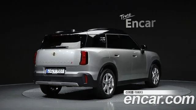 Mini Countryman — Фото автомобиля 2
