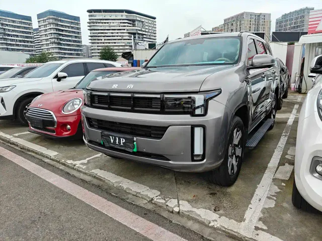 Фотография автомобиля — BAIC BJ60 Thunder