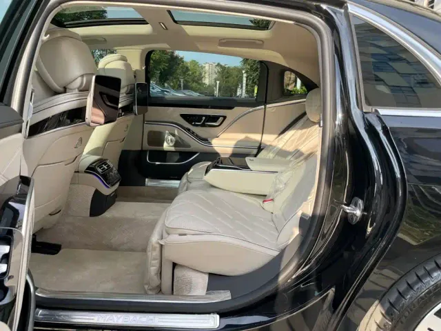 Mercedes-Benz Maybach S-Class — Фото автомобиля 12