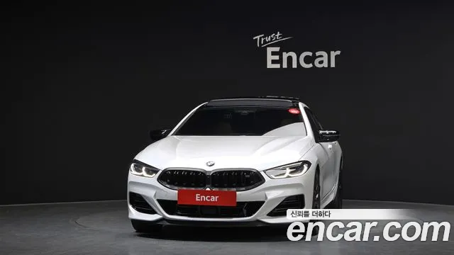 BMW 8-Series — Фото автомобиля 3