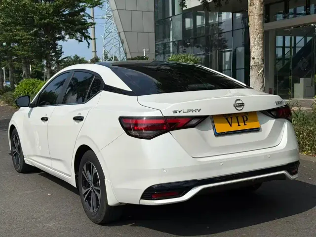 Nissan Sylphy — Фото автомобиля 8