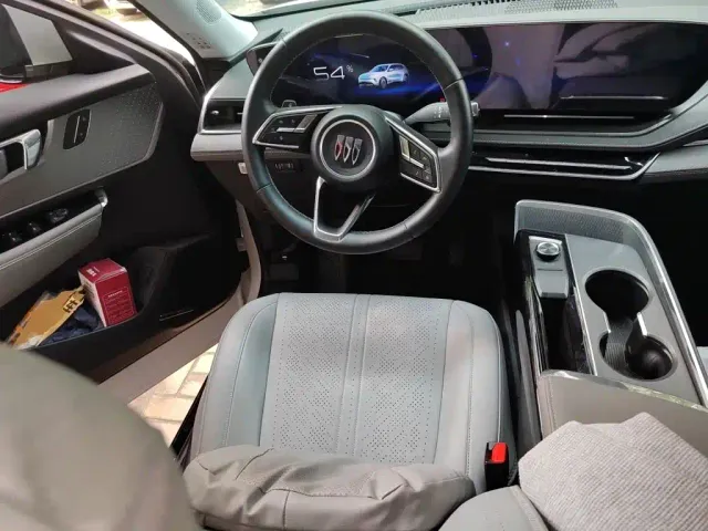 Buick E5 — Фото автомобиля 11