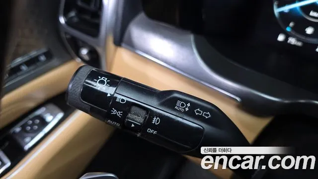 Kia Sorento Sorento 4-е поколение Бензин 2.5T 2WD — Фото автомобиля 27