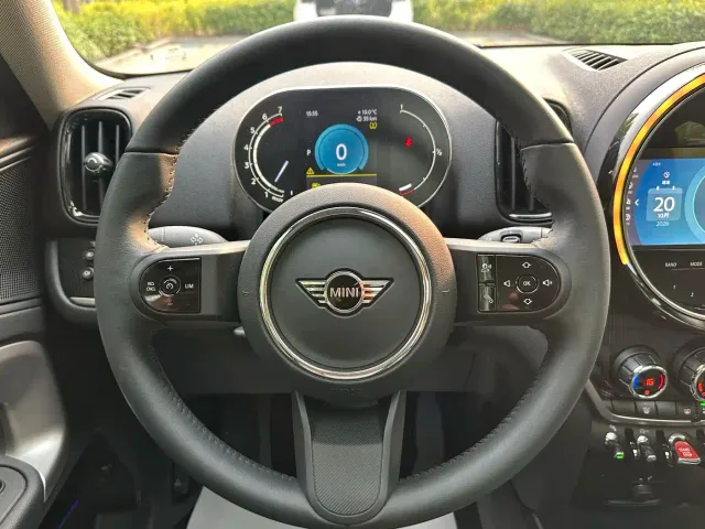 MINI Countryman — Фото автомобиля 17