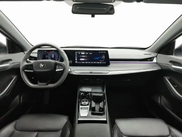 Changan Raeton Plus — Фото автомобиля 5