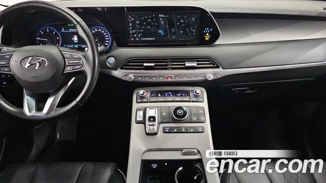 Hyundai Palisade Palisade Дизель 2.2 2WD — Фото автомобиля 14