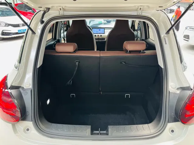 Wuling Bingo — Фото автомобиля 20