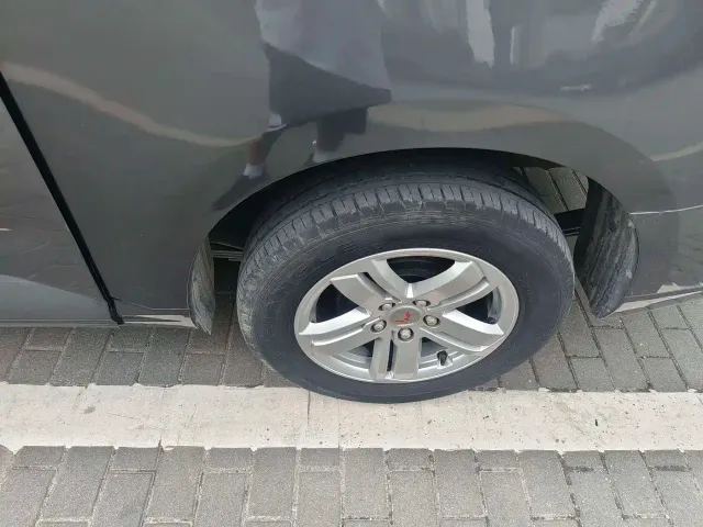 Wuling Zhengcheng — Фото автомобиля 17