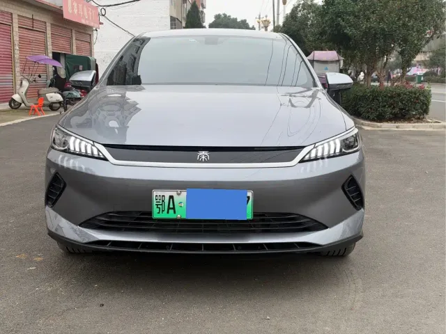 BYD Qin PLUS — Фото автомобиля 2