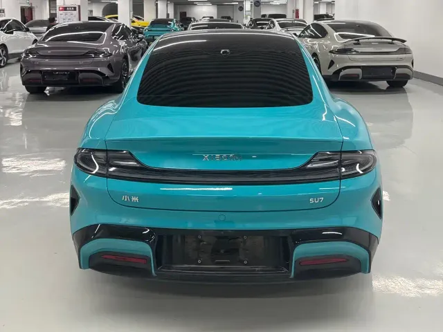 Xiaomi SU7 — Фото автомобиля 4