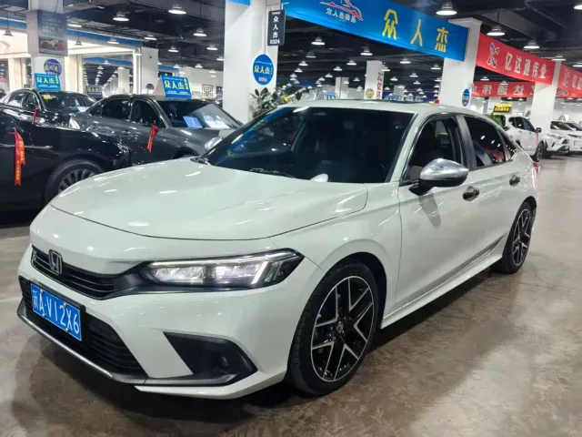 Honda Civic — Фото автомобиля 2