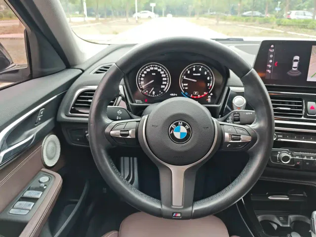 BMW 1 Series — Фото автомобиля 14