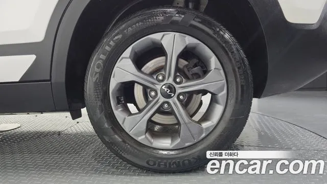 Kia Seltos Бензин 1.6 турбо 2WD — Фото автомобиля 21