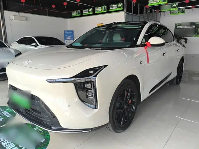 Фотография автомобиля — IM Motors LS6