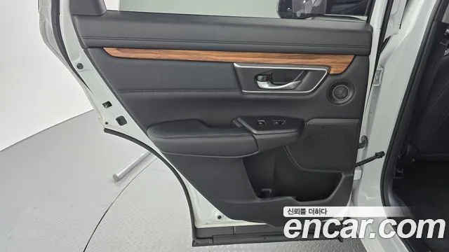 Honda CR-V 5th Gen — Фото автомобиля 14