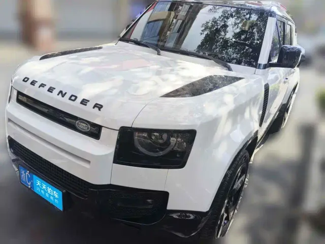 Фотография автомобиля — Land Rover Defender