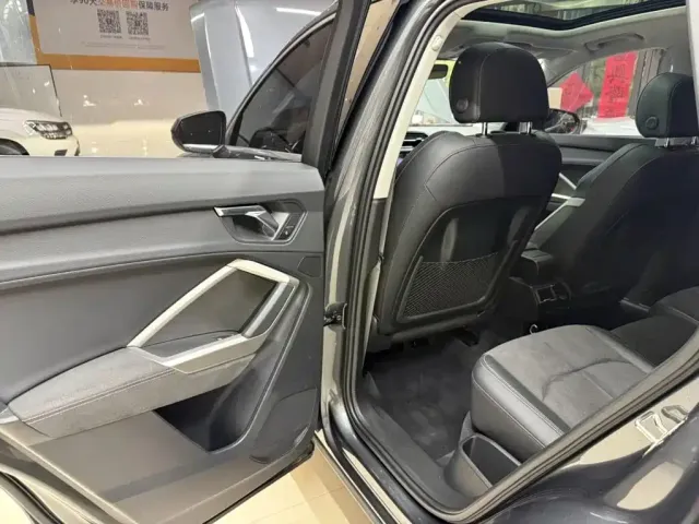 Audi Q3 — Фото автомобиля 17