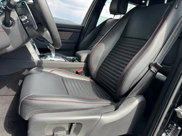 Land Rover Discovery Sport — Фото автомобиля 20