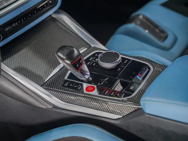 BMW M4 — Фото автомобиля 11