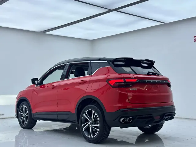 Geely Binyue — Фото автомобиля 7
