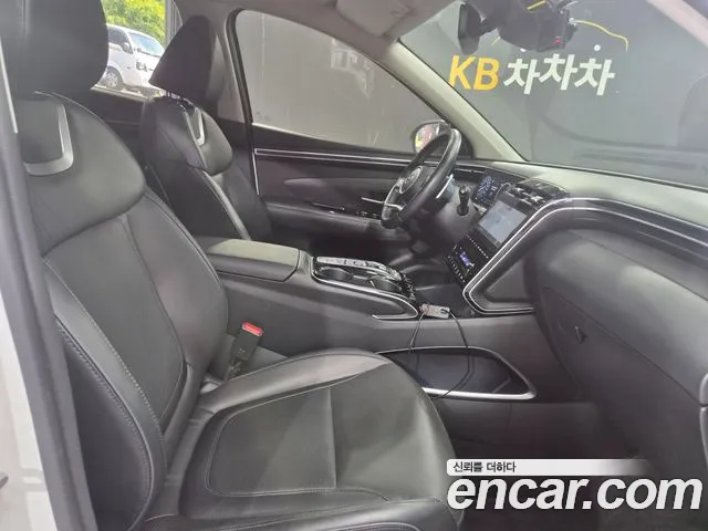 Hyundai Tucson Tucson (NX4) Дизель 2.0 2WD — Фото автомобиля 10