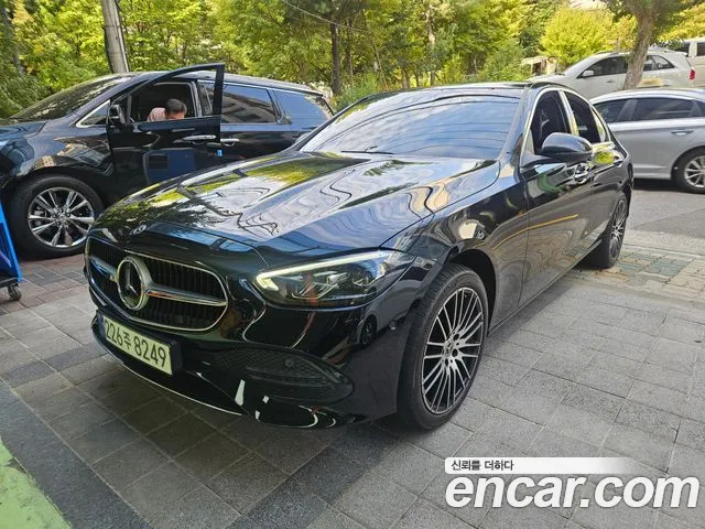 Mercedes-Benz C-Class — Фото автомобиля 3