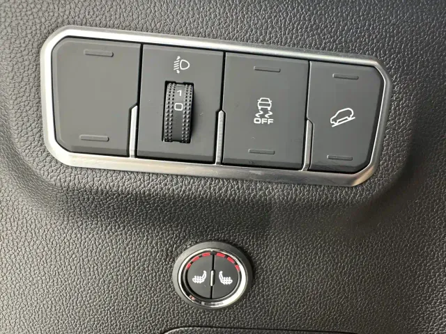 Haval M6 — Фото автомобиля 13