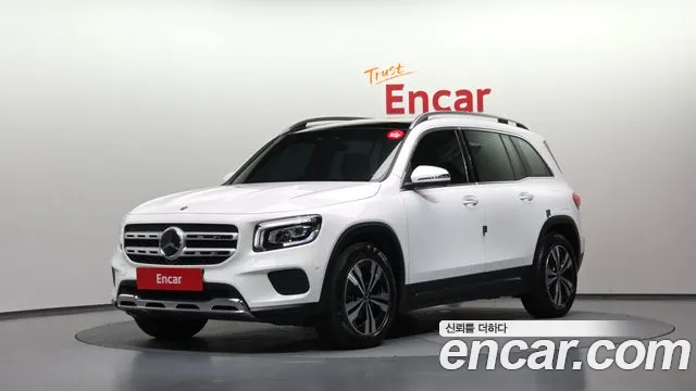 Фотография автомобиля — Mercedes-Benz GLB-Class