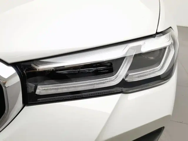 BMW 5 Series — Фото автомобиля 7